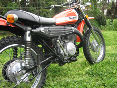 Suzuki TS250